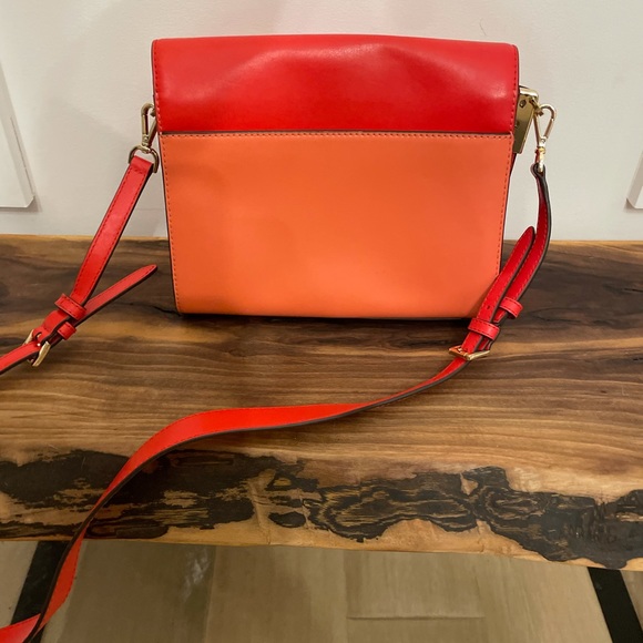Michael Kors Crossbody Colourblock bag - Picture 7 of 8